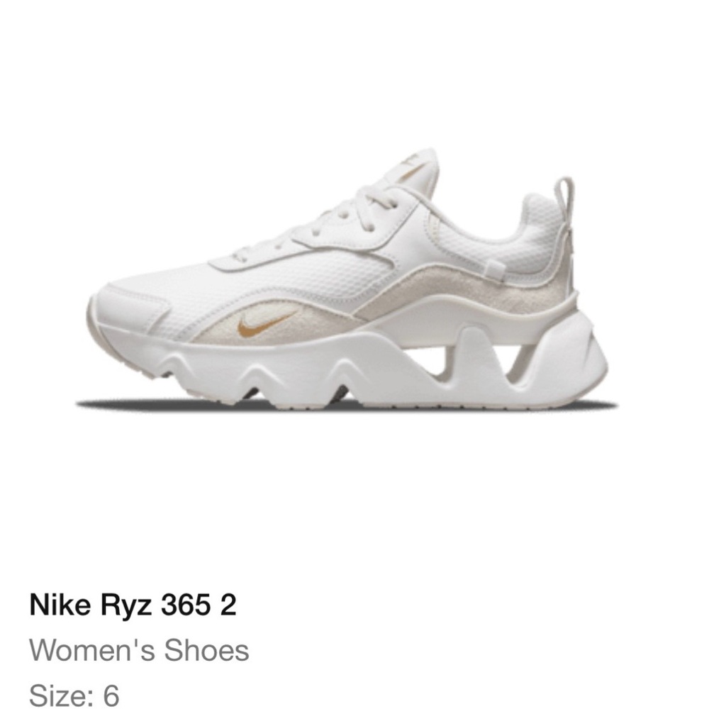 Nike Ryz 365 2 Women's White and Tan with gold logo EXCELLENT condition W/BOX